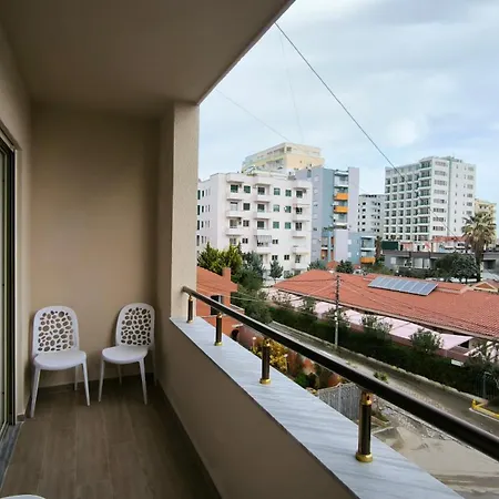 Apartament Albi 2 Bedroom On The Durrës