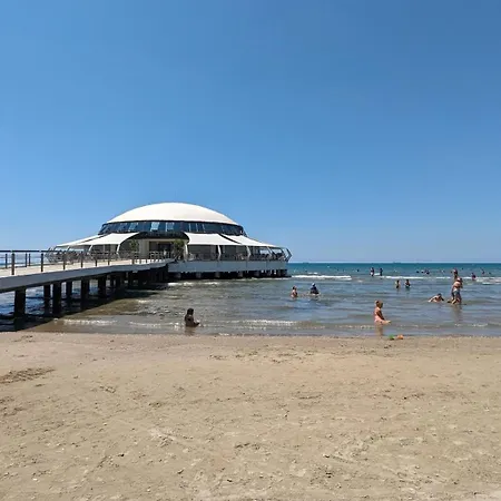 Albi 2 Bedroom On The Apartmán *