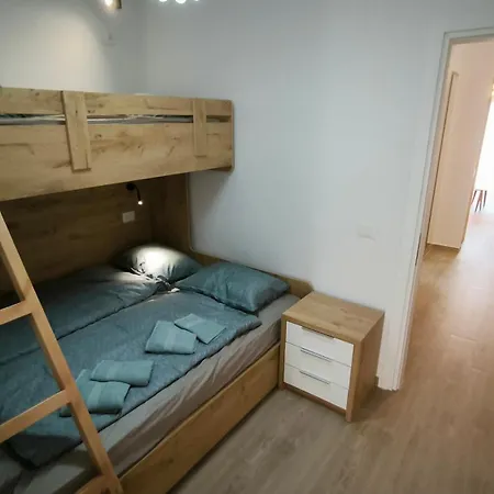 Albi 2 Bedroom On The * Durrës