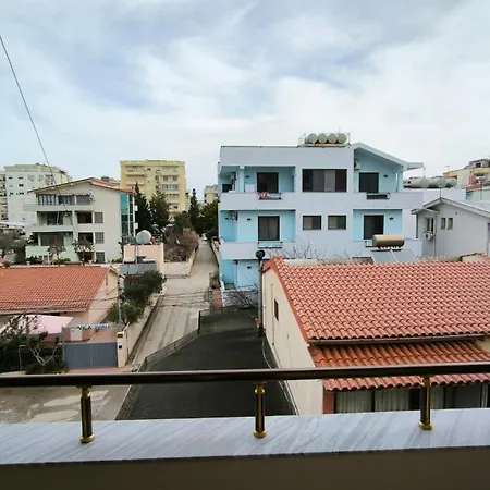Albi 2 Bedroom On The Apartmán Durrës