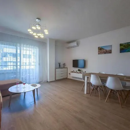 Albi 2 Bedroom On The Apartament *