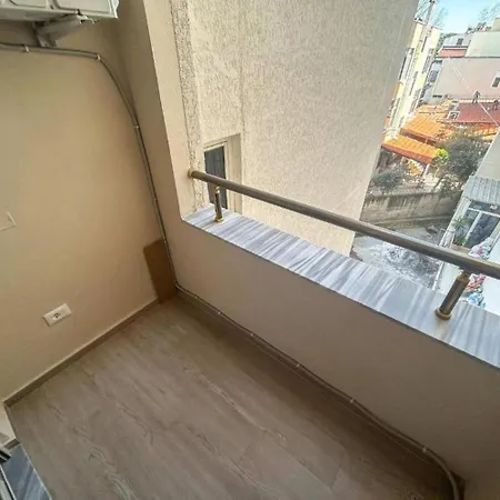 Apartmán Albi 2 Bedroom On The Durrës