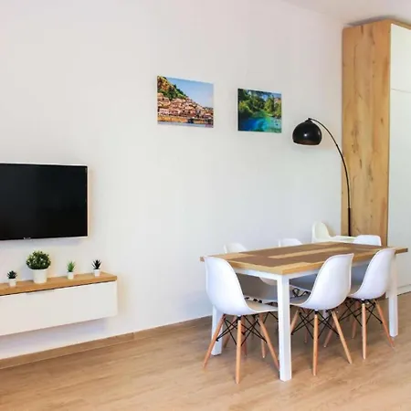 Apartmán Albi 2 Bedroom On The