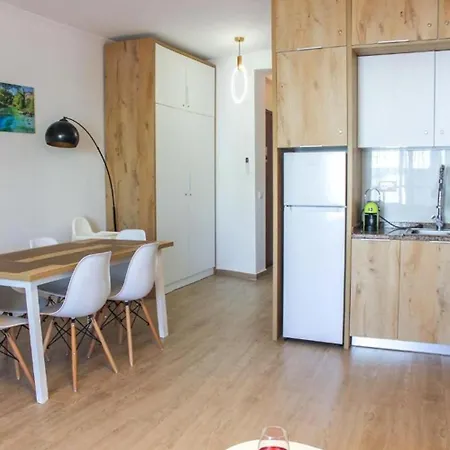 Apartmán Albi 2 Bedroom On The Durrës