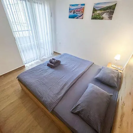 Albi 2 Bedroom On The *