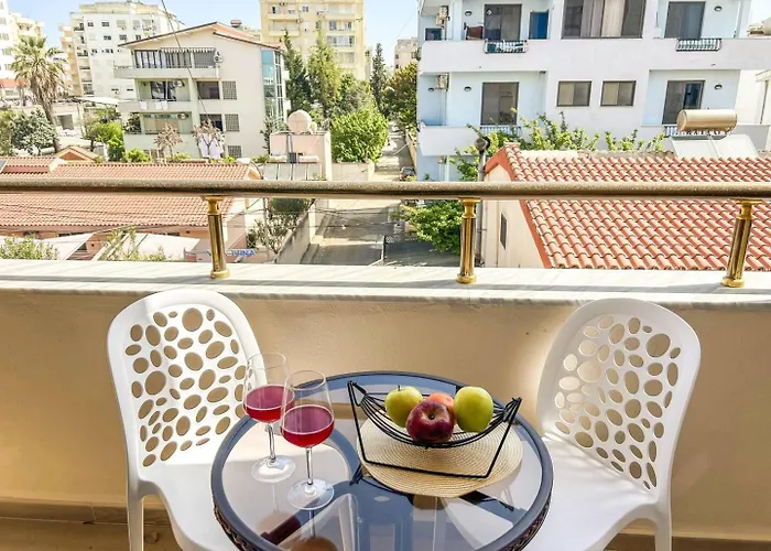 Albi 2 Bedroom On The Durres