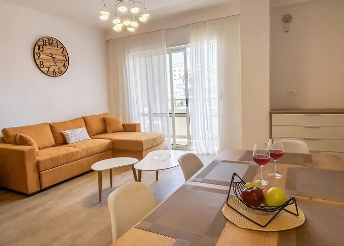 Albi 2 Bedroom On The *