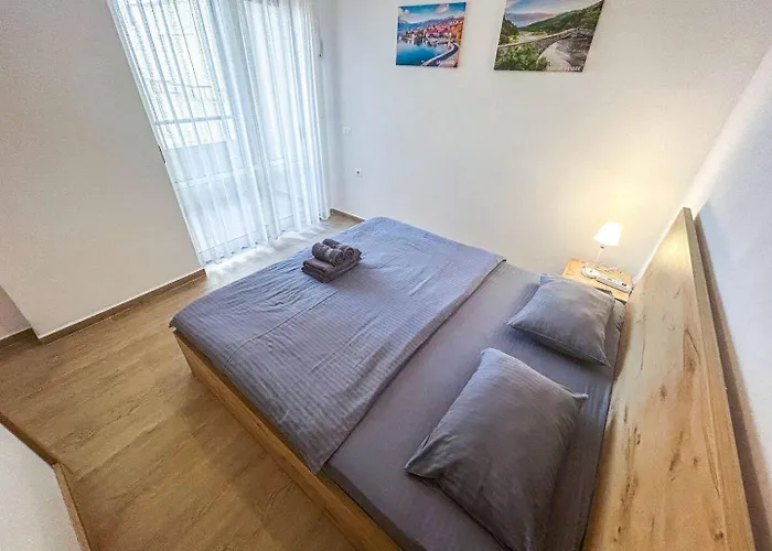 Albi 2 Bedroom On The *